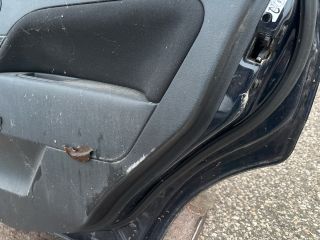 bontott FORD FIESTA V Jobb hátsó Ajtó (Részeivel)