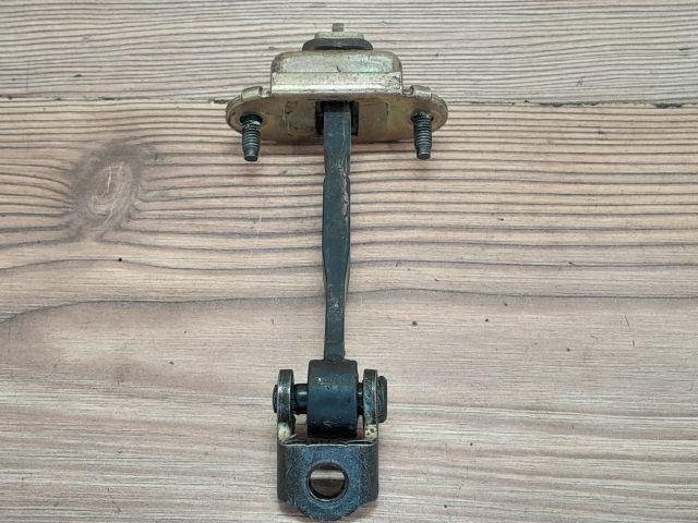 bontott FORD FIESTA V Jobb hátsó Ajtóhatároló