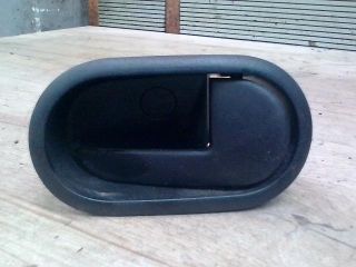 bontott FORD FIESTA V Jobb hátsó Belső Kilincs