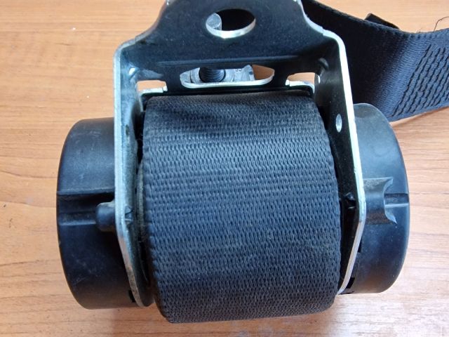 bontott FORD FIESTA V Jobb hátsó Biztonsági Öv