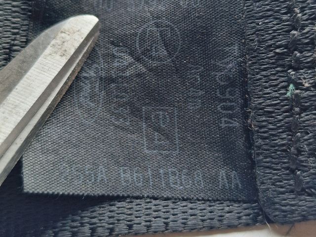 bontott FORD FIESTA V Jobb hátsó Biztonsági Öv