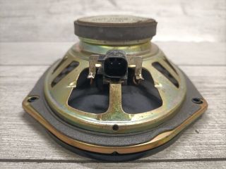 bontott FORD FIESTA V Jobb hátsó Hangszóró