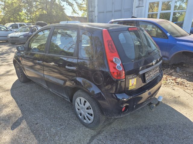 bontott FORD FIESTA V Jobb Hátsó Lámpa