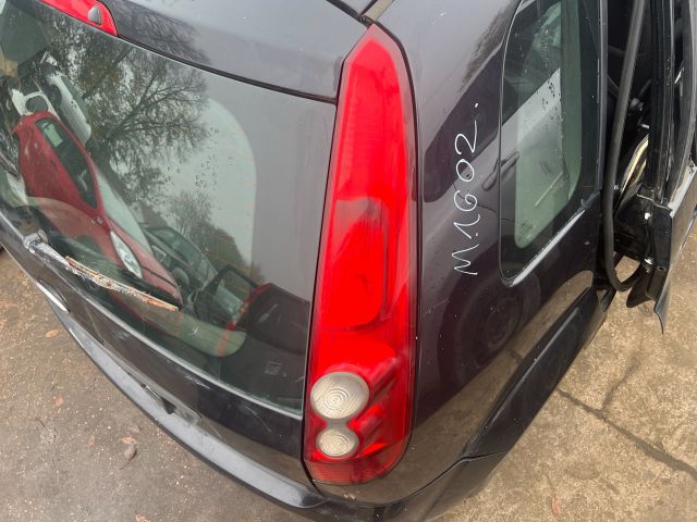 bontott FORD FIESTA V Jobb Hátsó Lámpa