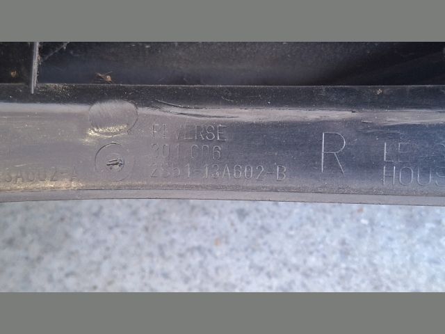 bontott FORD FIESTA V Jobb Hátsó Lámpa