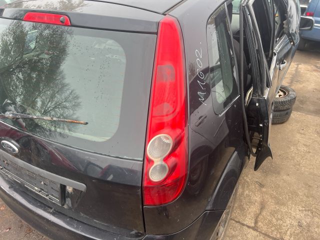 bontott FORD FIESTA V Jobb Hátsó Lámpa