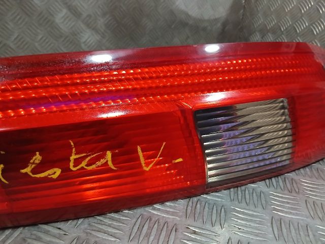 bontott FORD FIESTA V Jobb Hátsó Lámpa