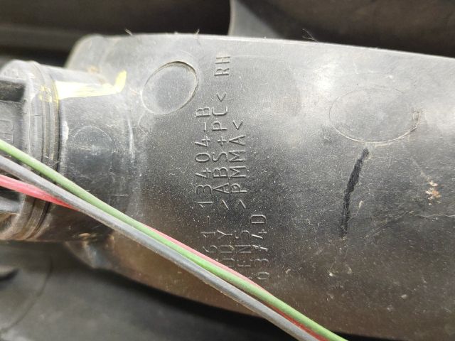 bontott FORD FIESTA V Jobb Hátsó Lámpa