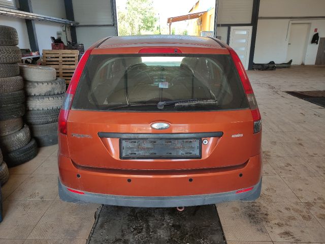 bontott FORD FIESTA V Jobb Hátsó Lámpa