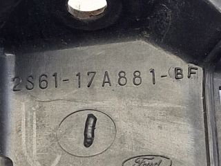 bontott FORD FIESTA V Jobb hátsó Oldal Lökhárító Tartó (Műanyag)