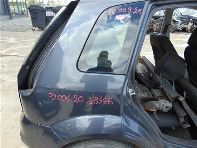 bontott FORD FIESTA V Jobb hátsó Sárvédő