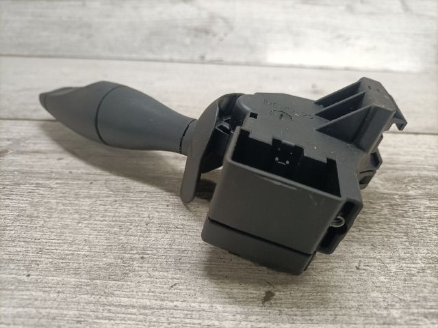 bontott FORD FIESTA V Jobb Kormánykapcsoló Ablaktörlő