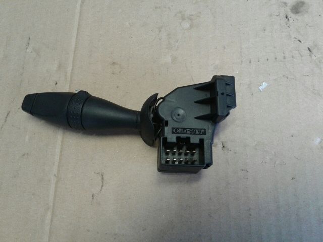 bontott FORD FIESTA V Jobb Kormánykapcsoló Ablaktörlő