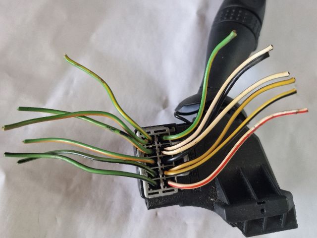 bontott FORD FIESTA V Jobb Kormánykapcsoló Ablaktörlő