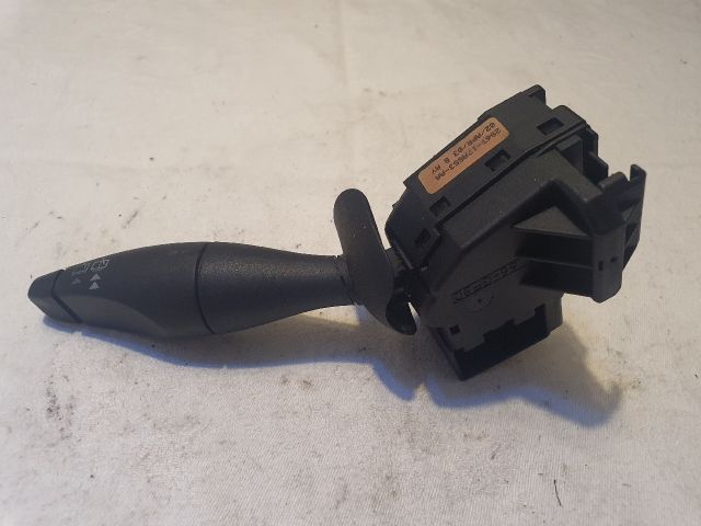 bontott FORD FIESTA V Jobb Kormánykapcsoló Ablaktörlő