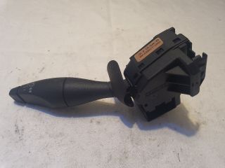 bontott FORD FIESTA V Jobb Kormánykapcsoló Ablaktörlő