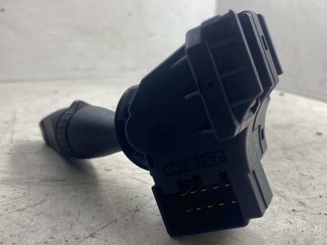 bontott FORD FIESTA V Jobb Kormánykapcsoló Ablaktörlő