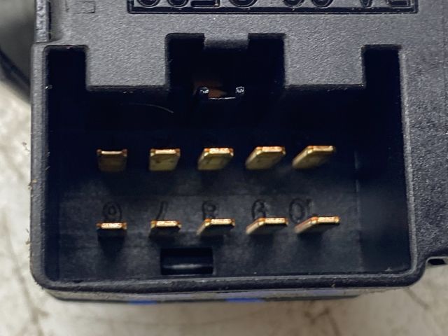 bontott FORD FIESTA V Jobb Kormánykapcsoló Ablaktörlő