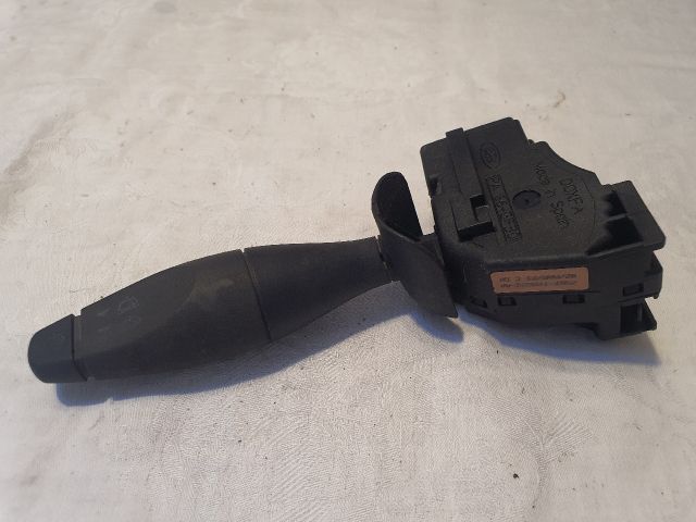 bontott FORD FIESTA V Jobb Kormánykapcsoló Ablaktörlő