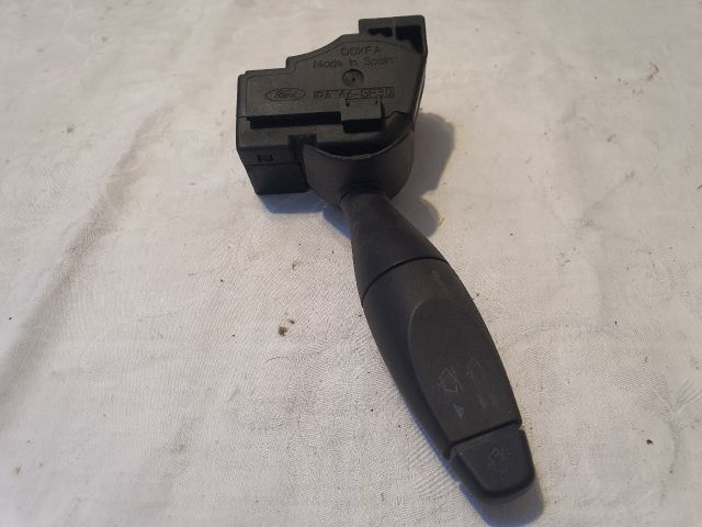 bontott FORD FIESTA V Jobb Kormánykapcsoló Ablaktörlő