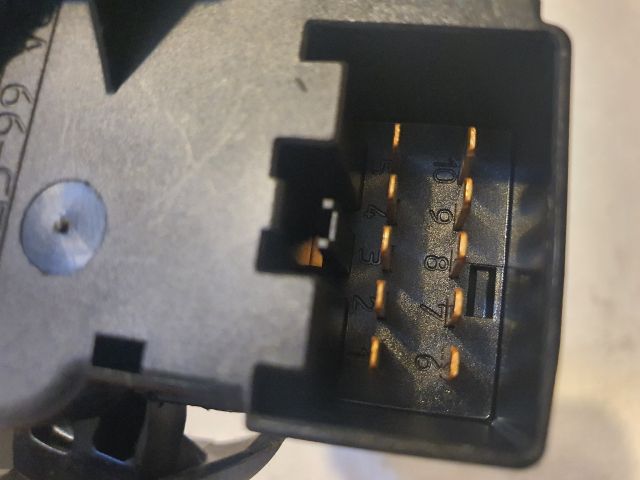 bontott FORD FIESTA V Jobb Kormánykapcsoló Ablaktörlő