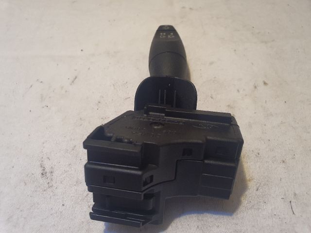 bontott FORD FIESTA V Jobb Kormánykapcsoló Ablaktörlő