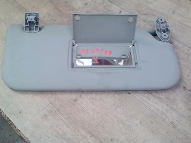 bontott FORD FIESTA V Jobb Napellenző