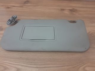 bontott FORD FIESTA V Jobb Napellenző