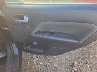 bontott FORD FIESTA V Kalaptartó