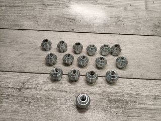 bontott FORD FIESTA V Kerék Csavar Szett