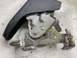 bontott FORD FIESTA V Kézifék Kar