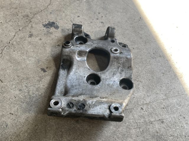 bontott FORD FIESTA V Klíma Tartó Bak