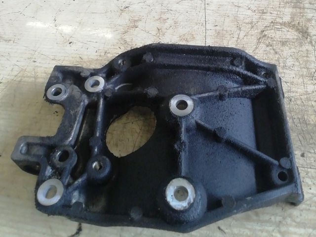 bontott FORD FIESTA V Klímakompresszor Tartó Bak