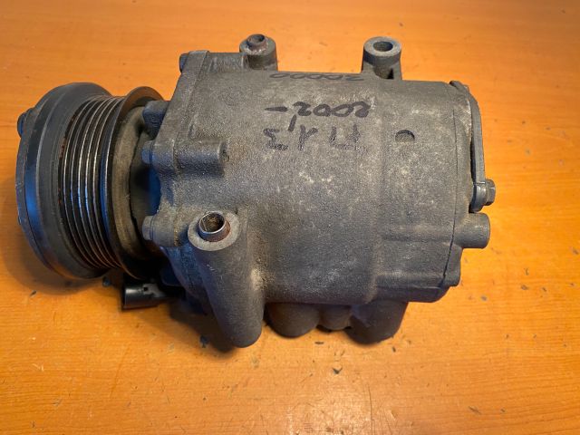 bontott FORD FIESTA V Klímakompresszor