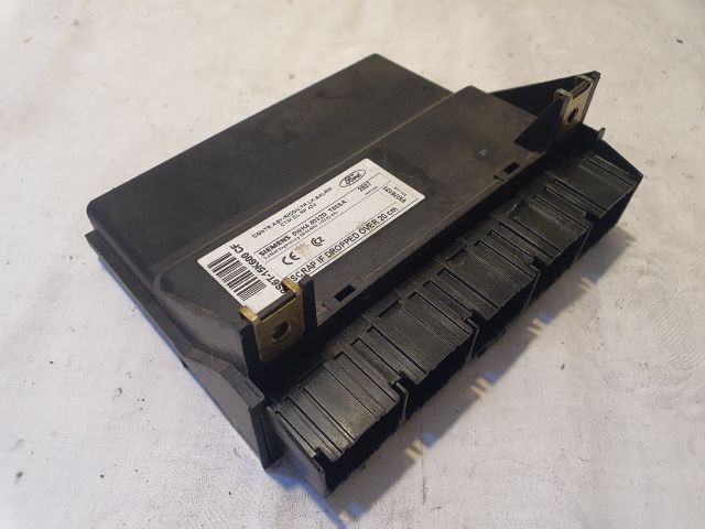 bontott FORD FIESTA V Komfort Elektronika