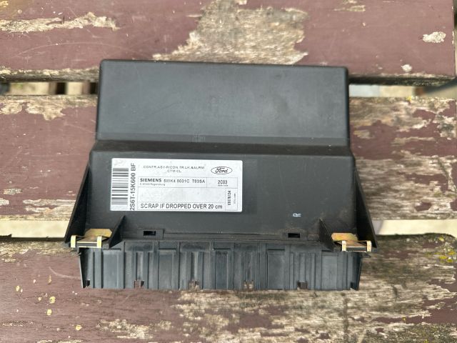 bontott FORD FIESTA V Komfort Elektronika