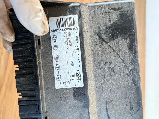 bontott FORD FIESTA V Komfort Elektronika