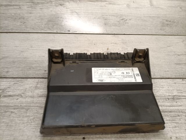 bontott FORD FIESTA V Komfort Elektronika