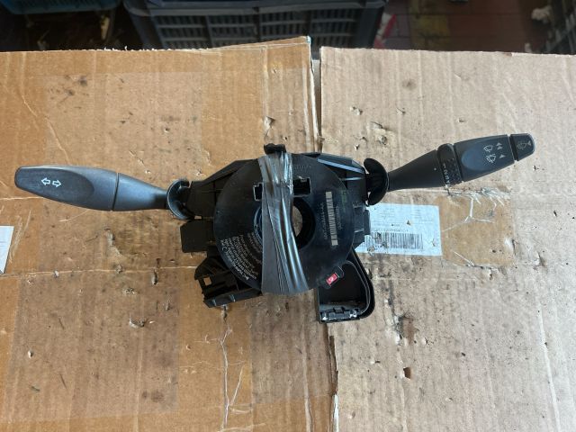 bontott FORD FIESTA V Komplett Kormánykapcsoló (Bajuszkapcsoló)