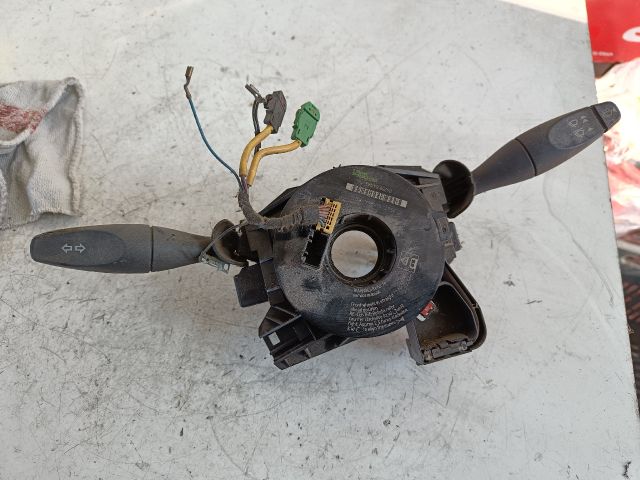 bontott FORD FIESTA V Komplett Kormánykapcsoló (Bajuszkapcsoló)