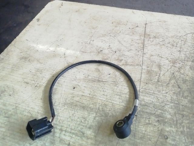 bontott FORD FIESTA V Kopogás Jeladó