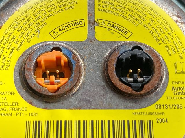 bontott FORD FIESTA V Kormánylégzsák