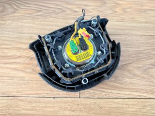 bontott FORD FIESTA V Kormánylégzsák