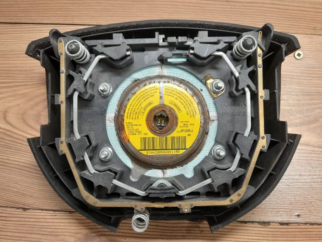 bontott FORD FIESTA V Kormánylégzsák