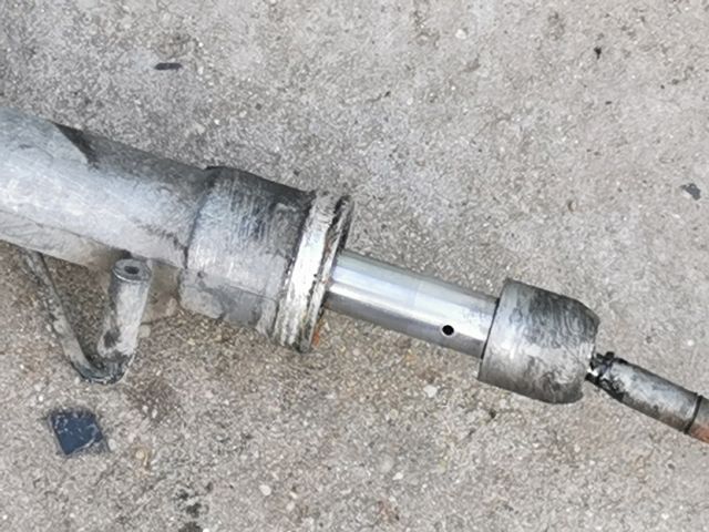 bontott FORD FIESTA V Kormánymű Szervós