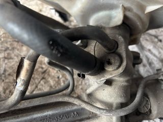 bontott FORD FIESTA V Kormánymű Szervós