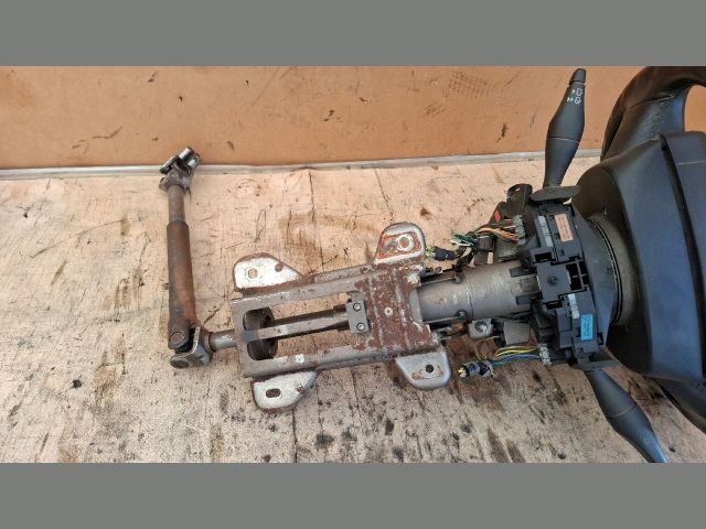 bontott FORD FIESTA V Kormányoszlop