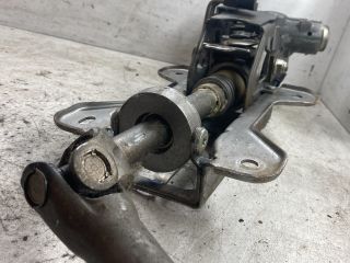 bontott FORD FIESTA V Kormányoszlop