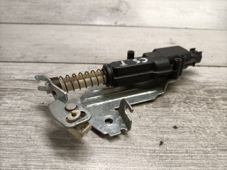 bontott FORD FIESTA V Központizár Motor Csomagtérajtó