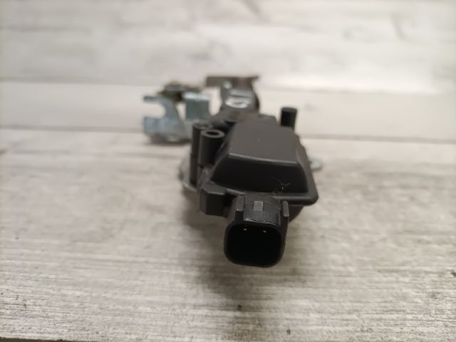 bontott FORD FIESTA V Központizár Motor Csomagtérajtó